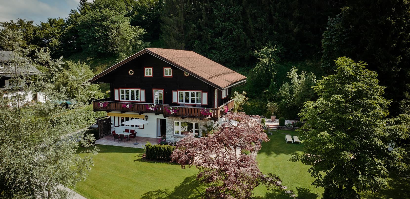 Ferienhaus Lerchs Chalet mit großem Garten und Sonnenterrasse