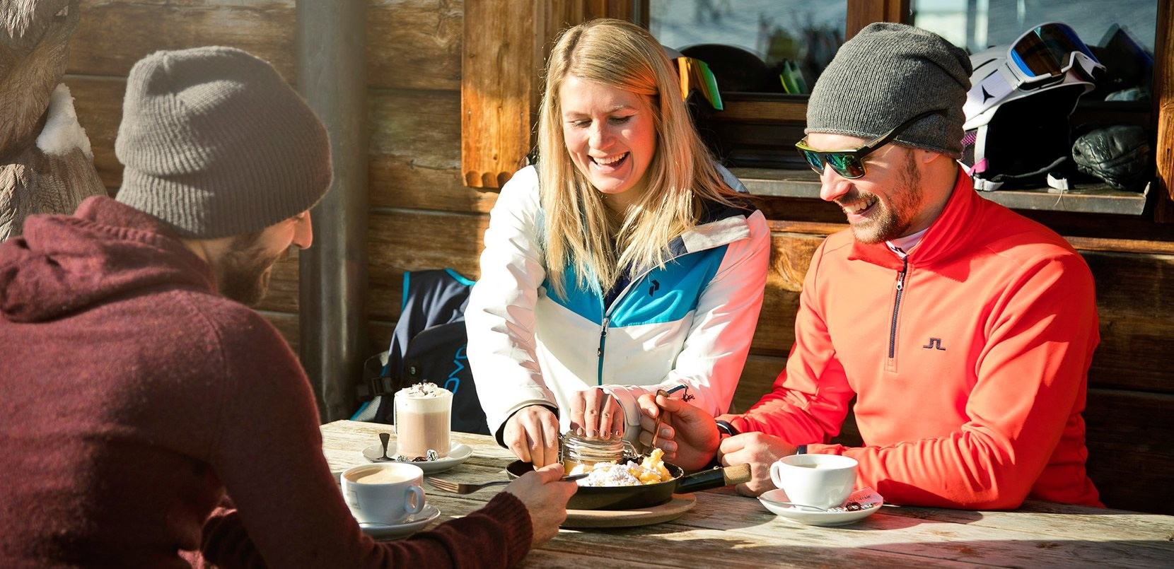 Rast in einer Skihütte