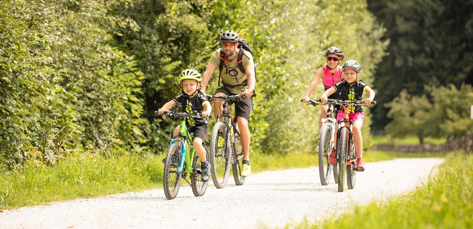 Radtour am Salzachradweg mit der ganzen Familie